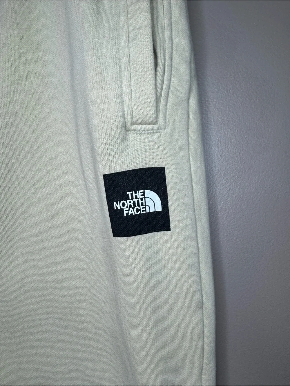 The North Face Men’s Cream Fleece Joggers